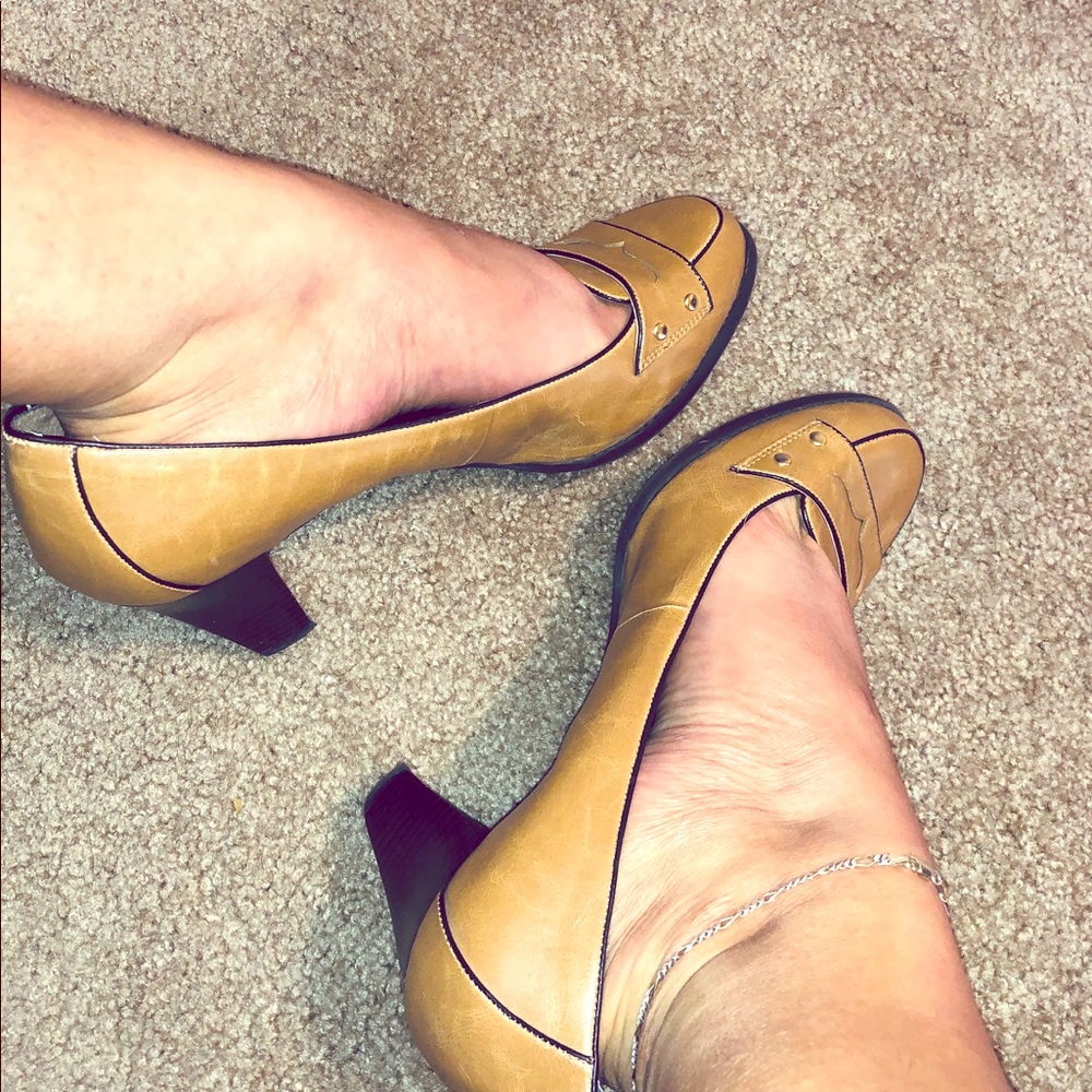 Merano heels .